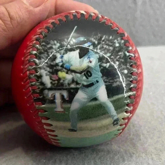 Michael Young Texas Rangers Baseball Fotoball collectible - Picture 3 of 5